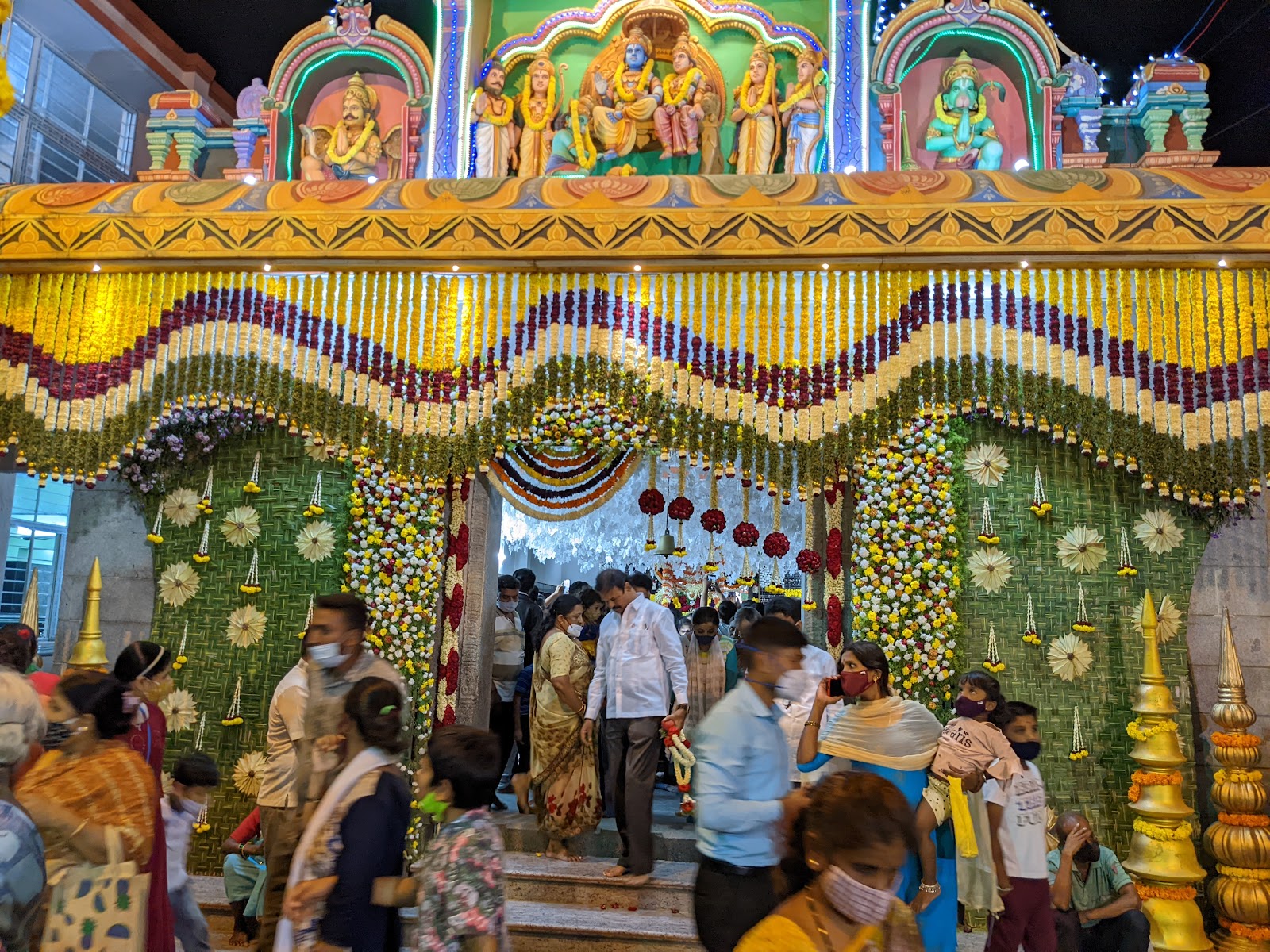 Sri Sai Pushpanjali Kalyan Mantap — Banquet Hall in Bangalore (on-site parking, in-house decoration, DJ permitted, bar service available)
