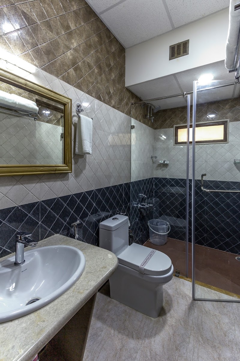 Hotel Presidency — Banquet Hall in Electronic City, Bangalore (on-site parking, in-house decoration, outside catering allowed, bar service available) — photo 4