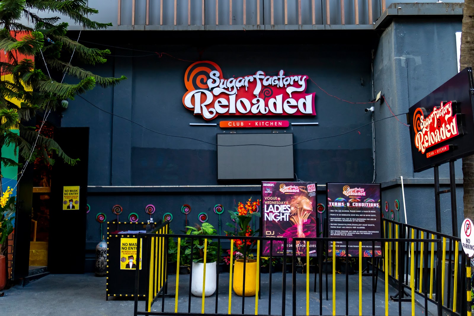 Sugar Factory Reloaded — Banquet Hall in Koramangala, Bangalore (on-site parking, in-house decoration, DJ permitted, bar service available)