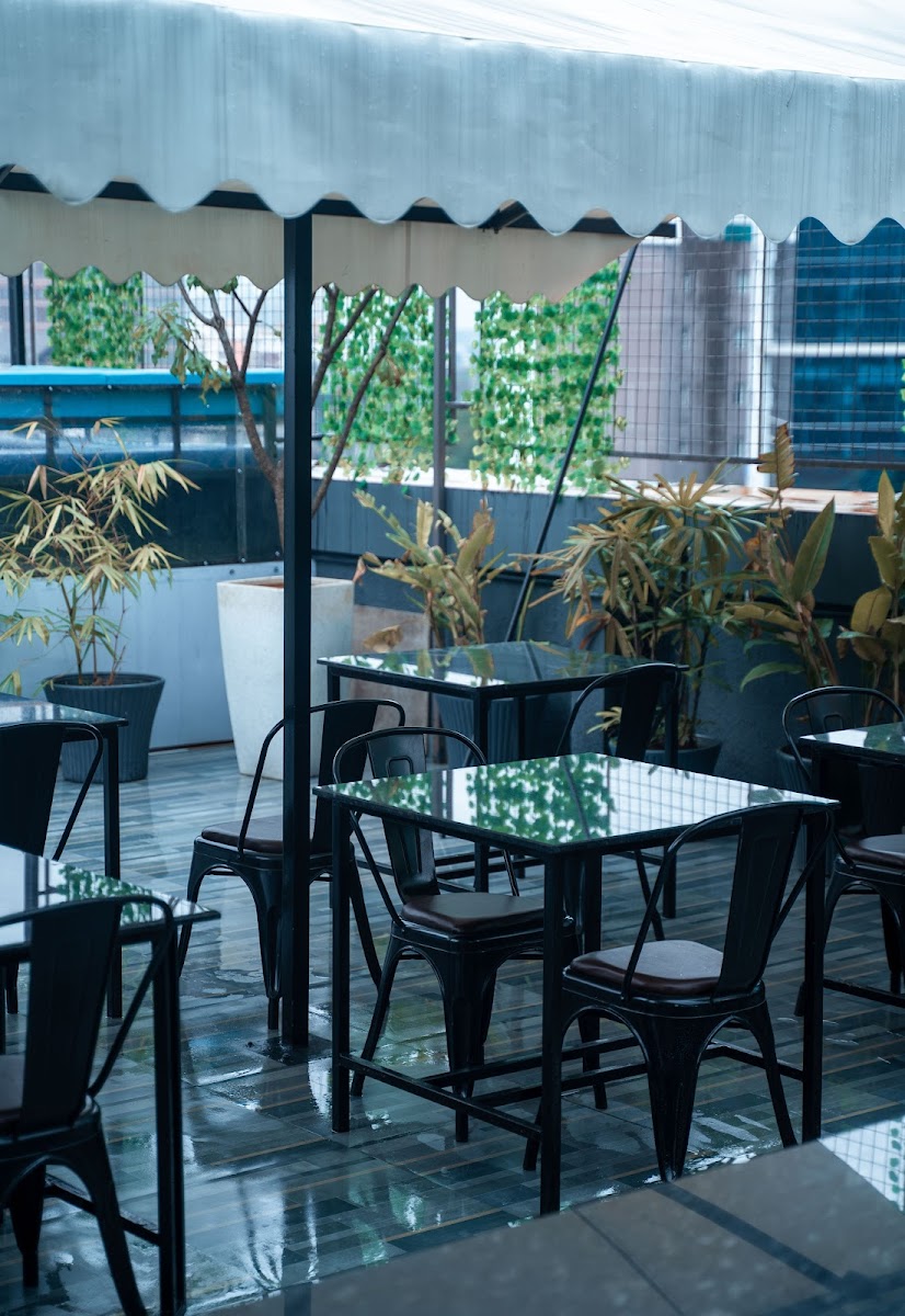 Skyline Rooftop Bar & Kitchen — Pub/Bar in Bangalore (on-site parking, in-house decoration, DJ permitted, bar service available)