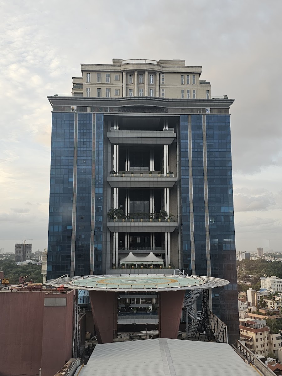 Skyye — Banquet Hall in Lavelle Road, Bangalore (on-site parking, in-house decoration, DJ permitted, bar service available) — photo 2