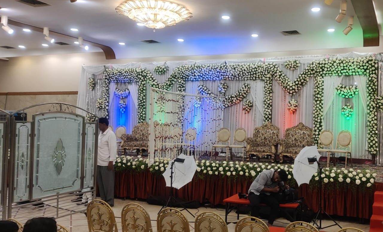 Al-Azeez Banquet Hall — Banquet Hall in Bangalore (on-site parking, in-house decoration, bar service available, 200–350 guest capacity)