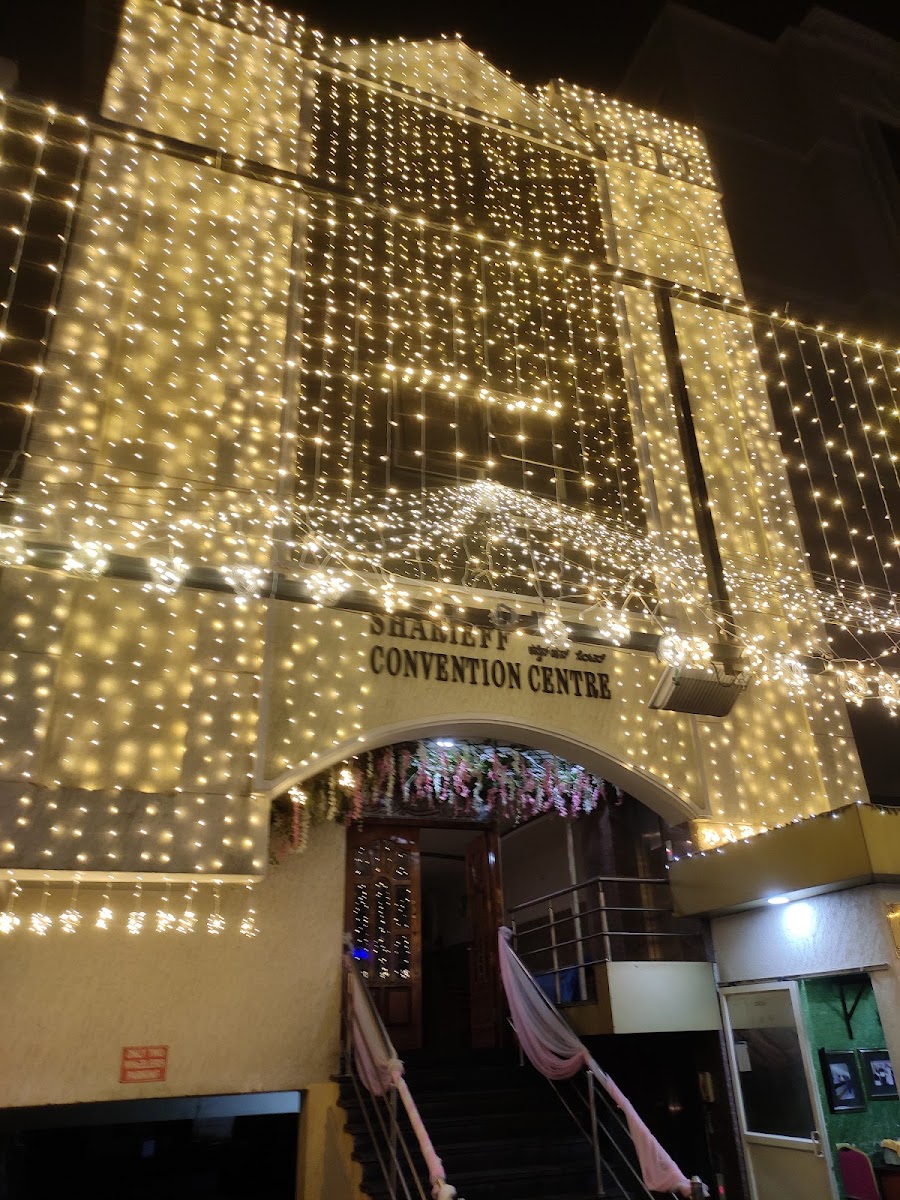 Sharieff Convention Centre — Banquet Hall in Shivajinagar, Bangalore (on-site parking, in-house decoration, DJ permitted, bar service available) — photo 4