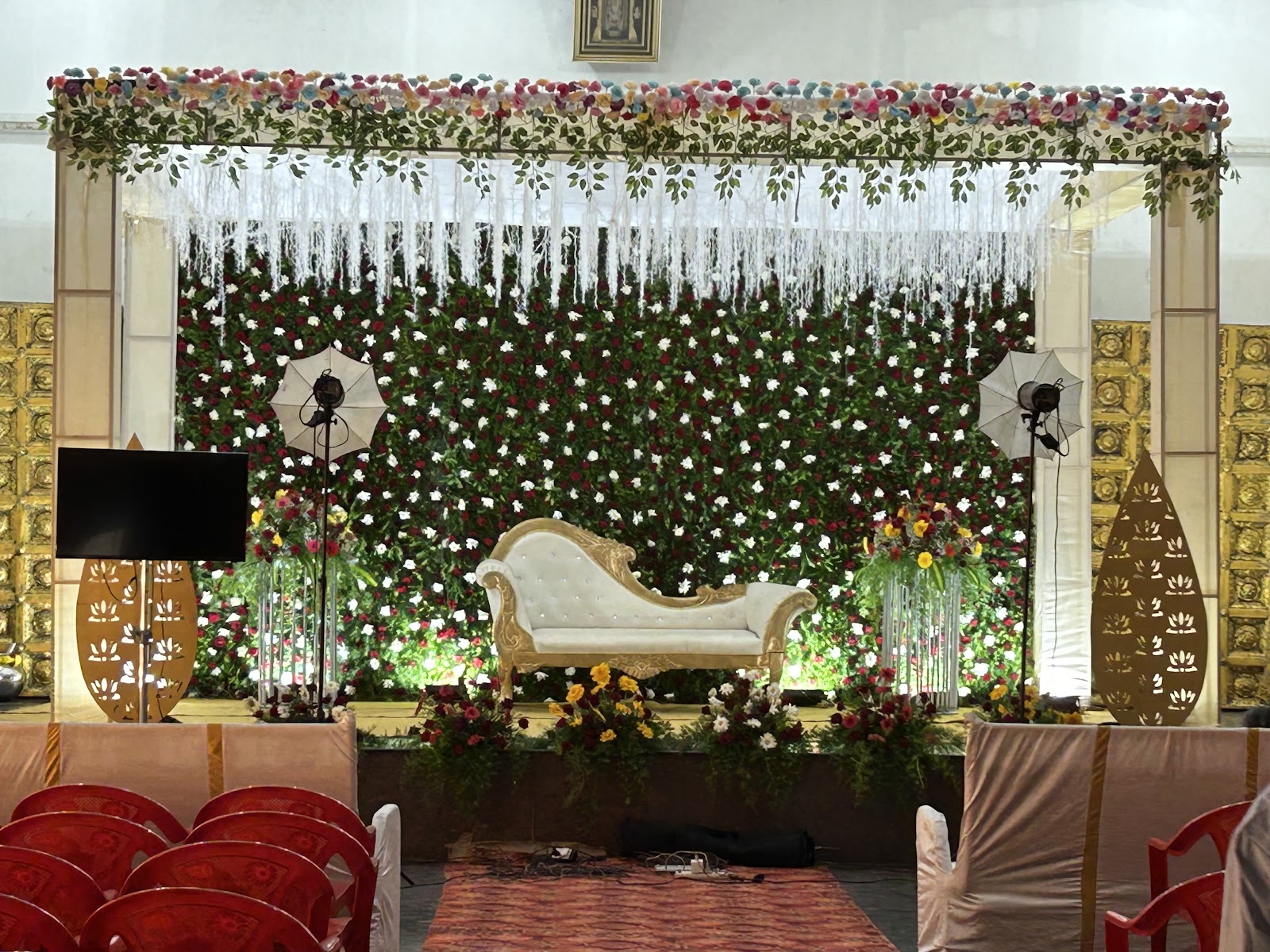 Srinivasa Kalyana Mantapa · Bilekahalli — Banquet Hall in Bilekahalli, Bangalore (on-site parking, in-house decoration, DJ permitted, bar service available) — photo 2