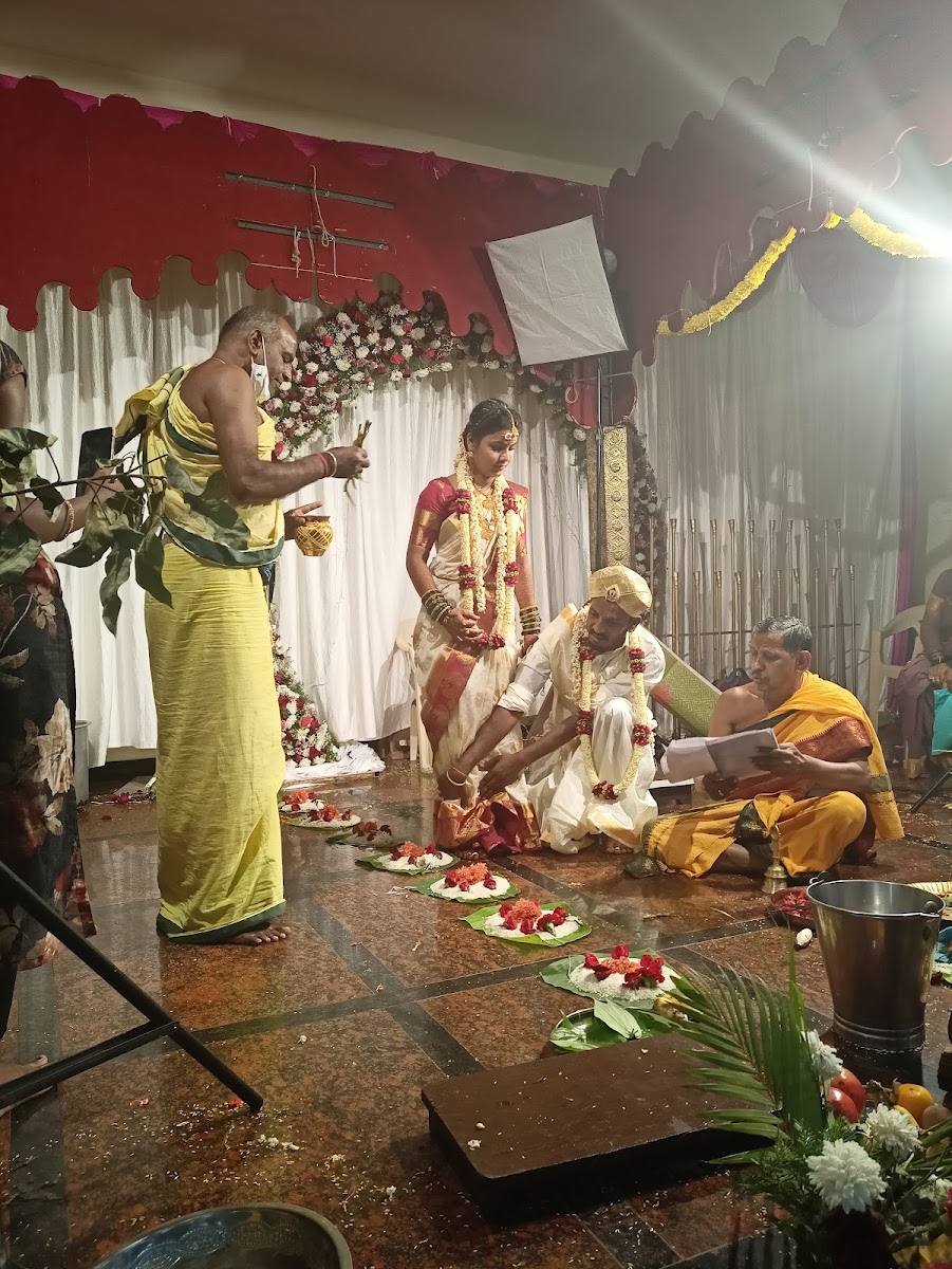 Sreenivasa Kalyana Mantapa — Banquet Hall in Mathikere, Bangalore (on-site parking, in-house decoration, DJ permitted, bar service available) — photo 3