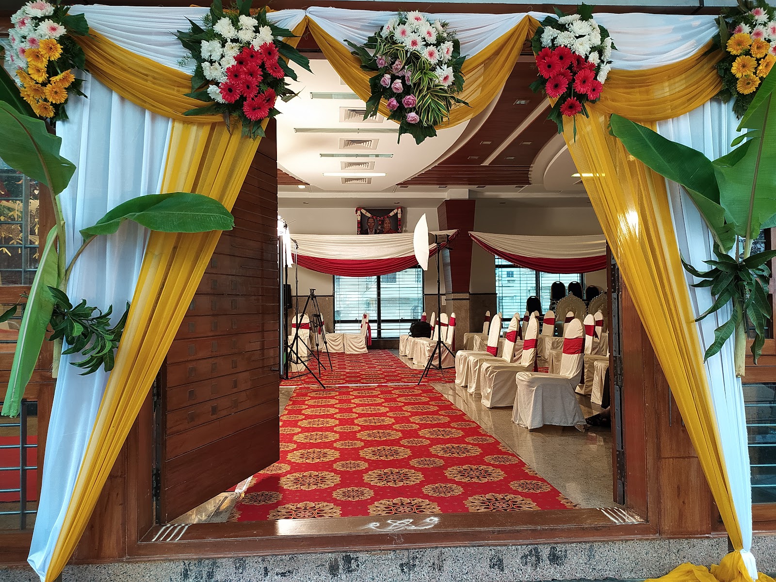 Chikkamma Kenge Gowda Convention Inn — Banquet Hall in Rajarajeshwari Nagar, Bangalore (on-site parking, in-house decoration, DJ permitted, bar service available) — photo 3