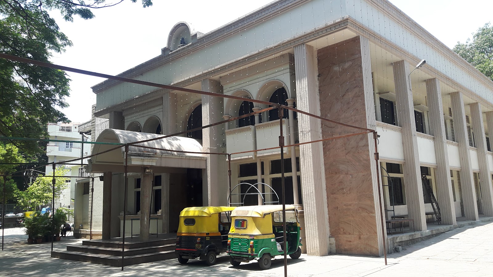 Sri Rajarajeshwari Kalyana Mantapa · Rajajinagar — Banquet Hall in Rajajinagar, Bangalore (on-site parking, in-house decoration, DJ permitted, bar service available) — photo 2