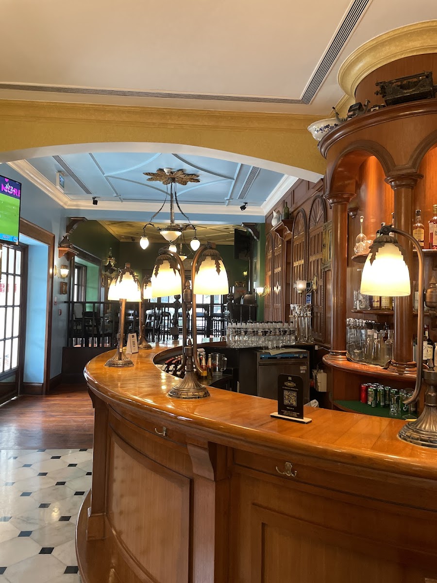 Dublin — Banquet Hall in Vasanth Nagar, Bangalore (on-site parking, in-house decoration, DJ permitted, bar service available) — photo 4
