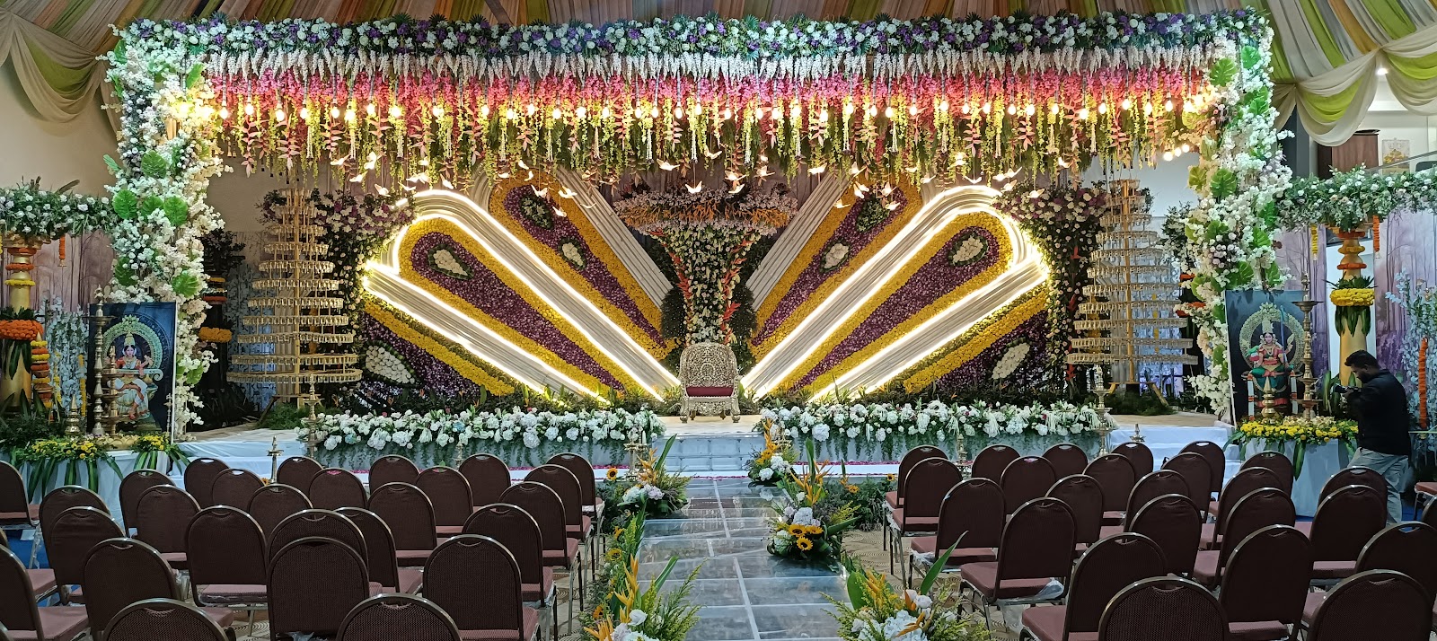 Vijayalakshmi Convention Hall — Banquet Hall in Nagarabhavi, Bangalore (on-site parking, in-house decoration, DJ permitted, bar service available) — photo 4