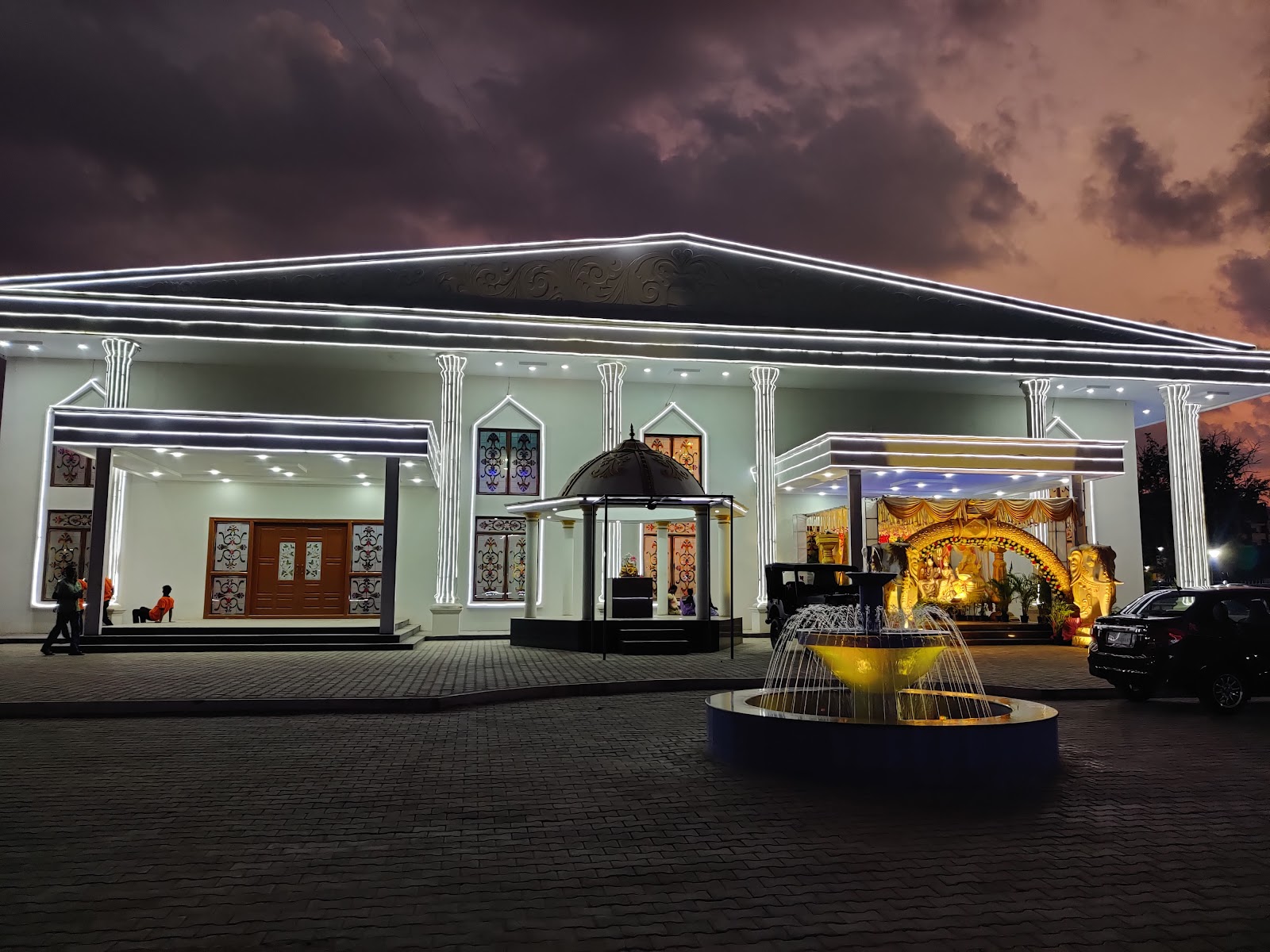 Vaibhav Convention Hall — Banquet Hall in Attibele, Bangalore (on-site parking, in-house decoration, DJ permitted, bar service available) — photo 2